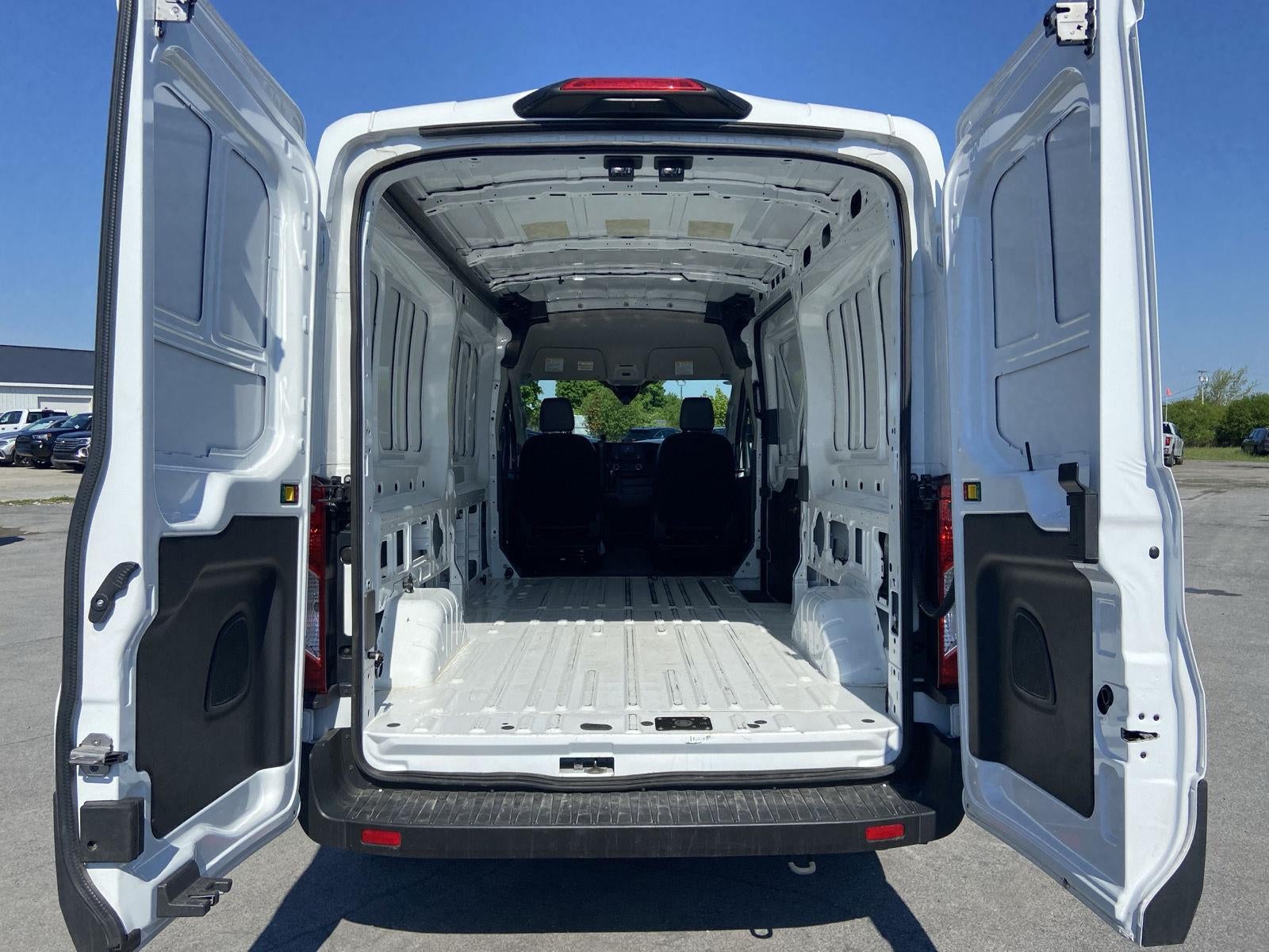 2025 Ford Transit 250