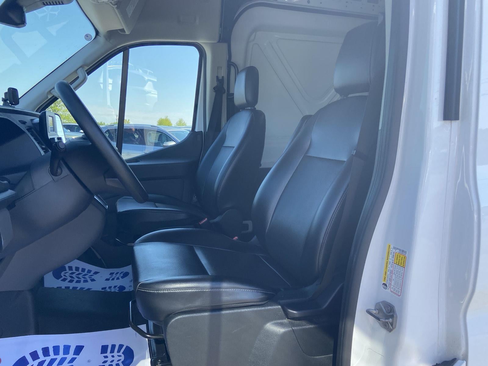 2025 Ford Transit 250