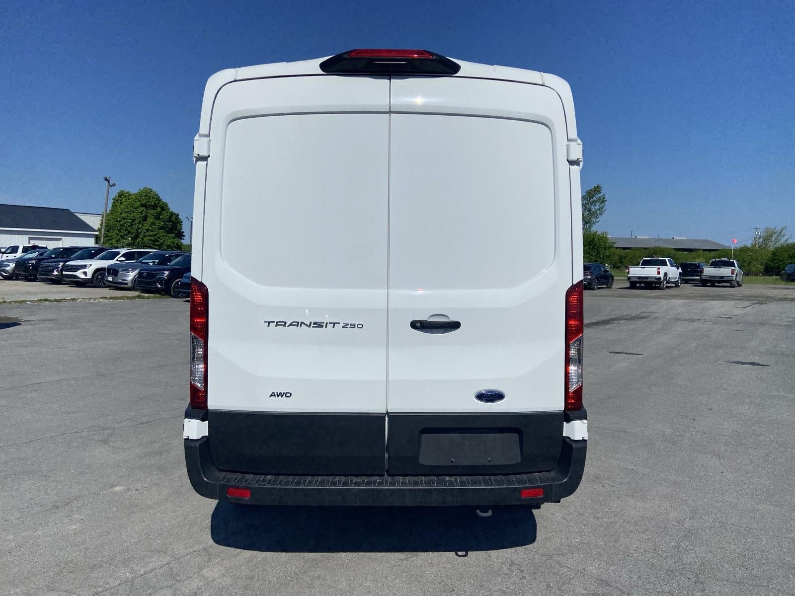 2025 Ford Transit 250
