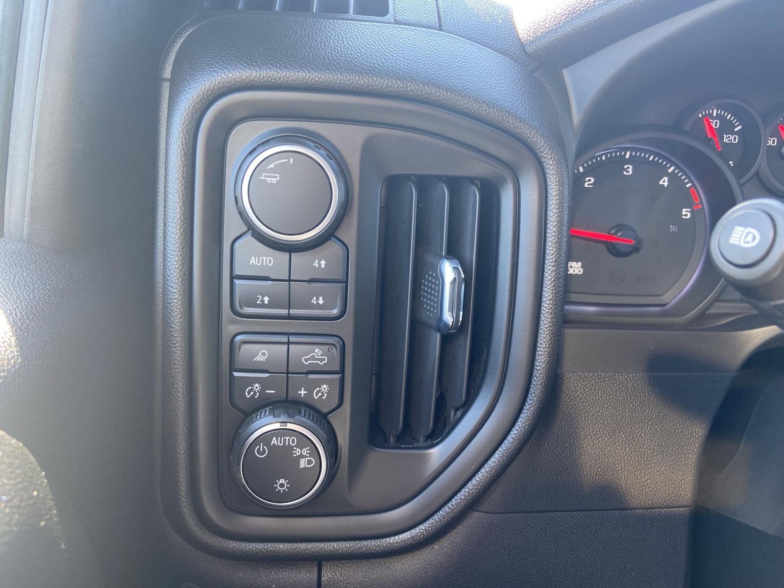 2024 Chevrolet Silverado 3500HD CC Work Truck