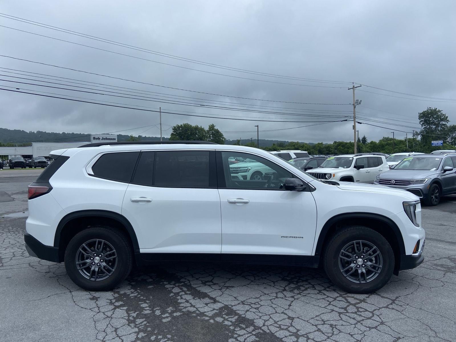 2025 GMC Acadia AWD Elevation