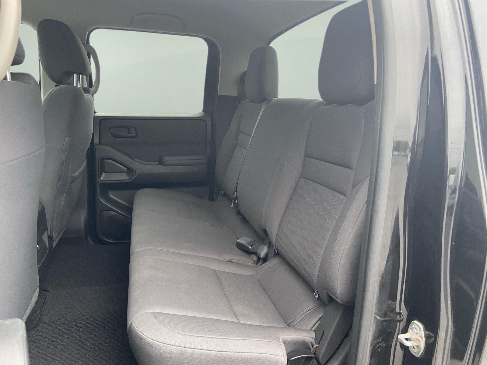 2023 Nissan Frontier S