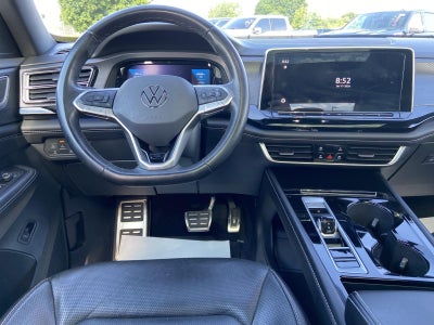 2024 Volkswagen Atlas Cross Sport 2.0T SEL R-Line