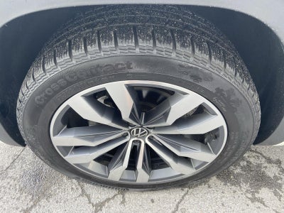 2023 Volkswagen Atlas Cross Sport 3.6L V6 SEL Premium R-Line