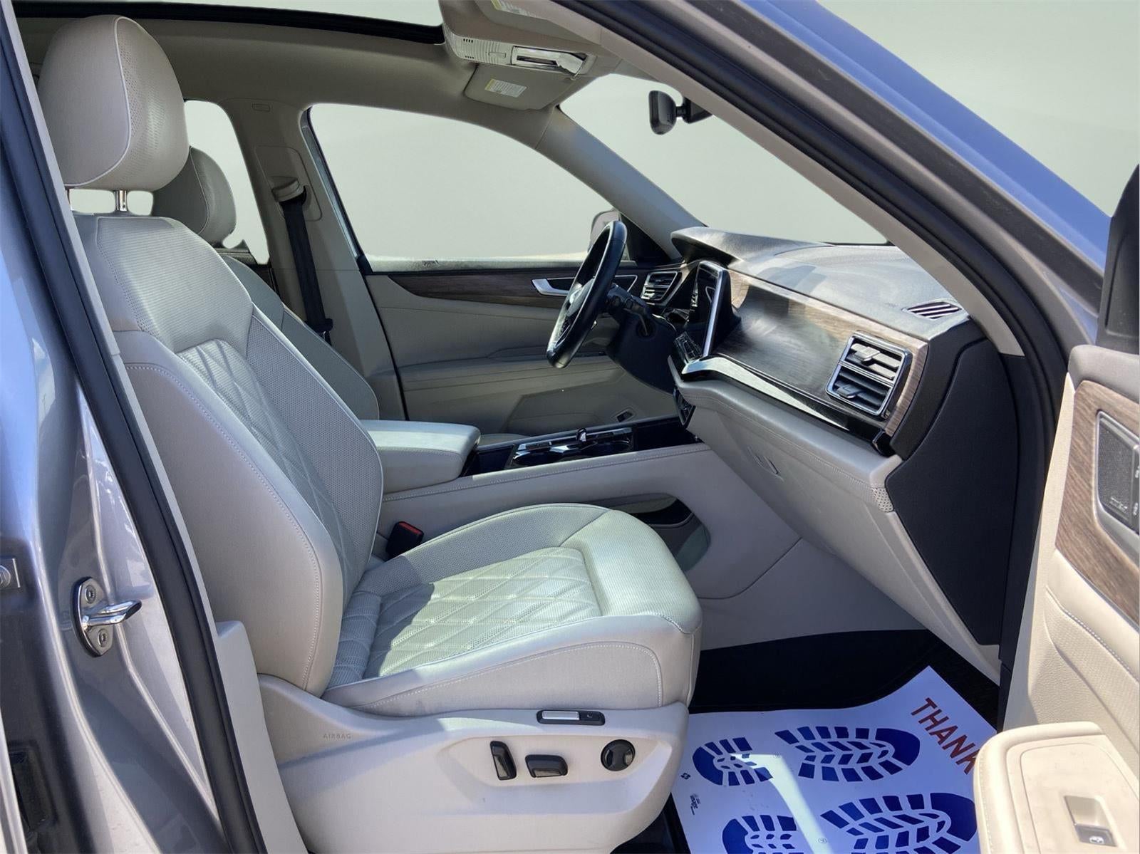2025 Volkswagen Atlas 2.0T SEL Premium R-Line
