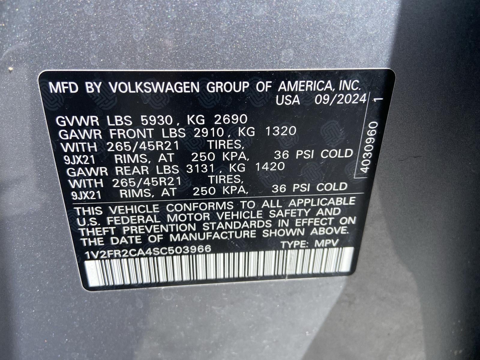 2025 Volkswagen Atlas 2.0T SEL Premium R-Line