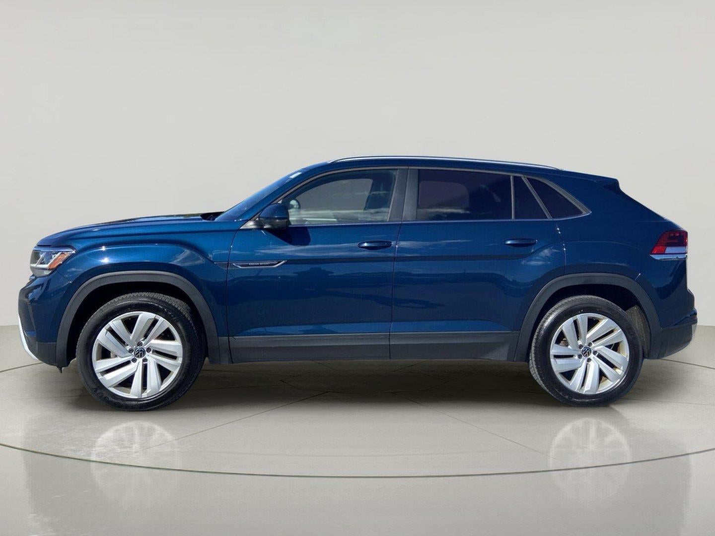 2022 Volkswagen Atlas Cross Sport 3.6L V6 SE w/Technology