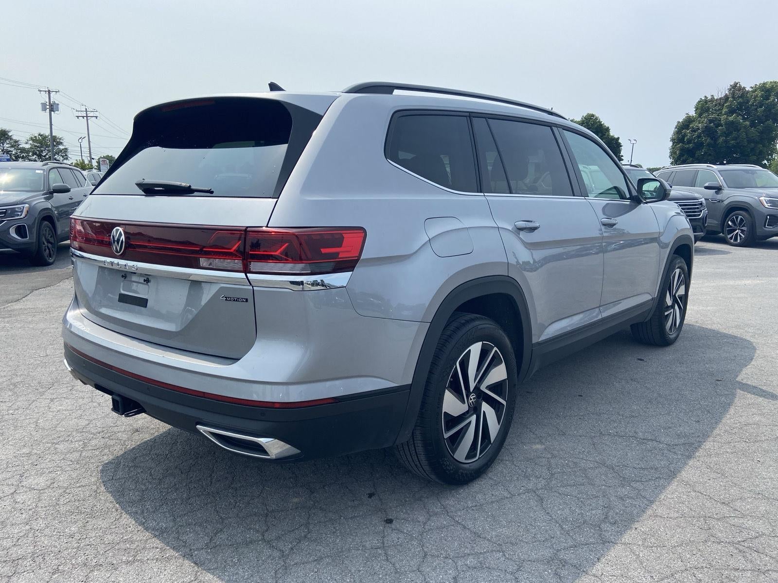 2026 Volkswagen Atlas 2.0T SE w/Technology