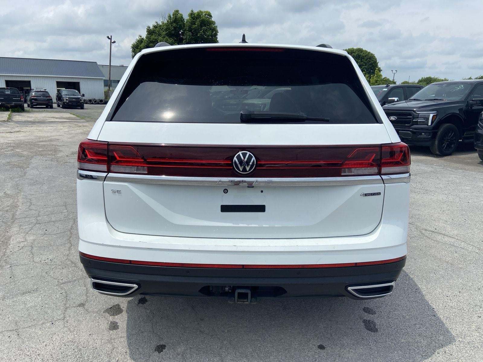 2024 Volkswagen Atlas 2.0T SE w/Technology