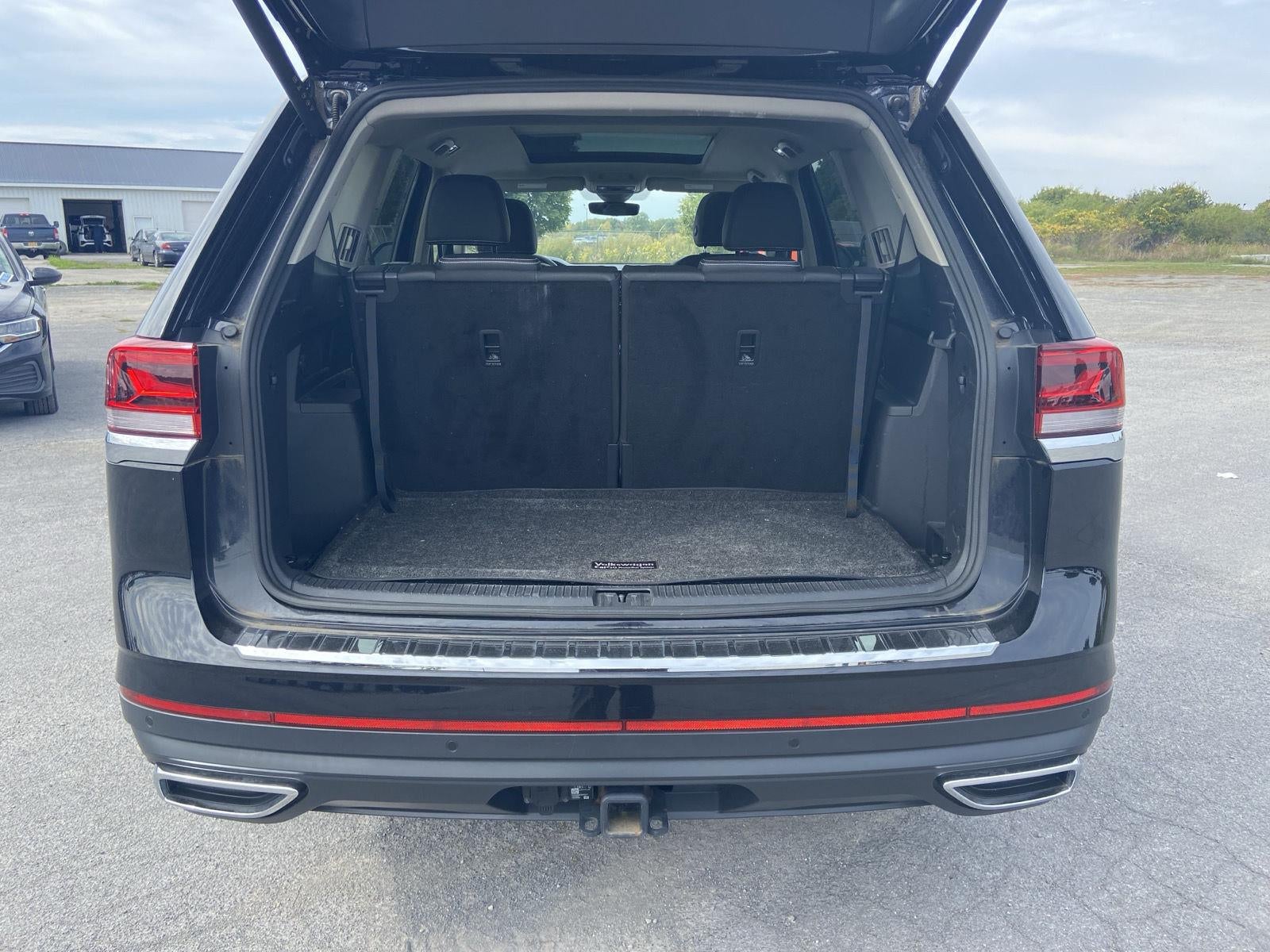 2024 Volkswagen Atlas 2.0T SE w/Technology