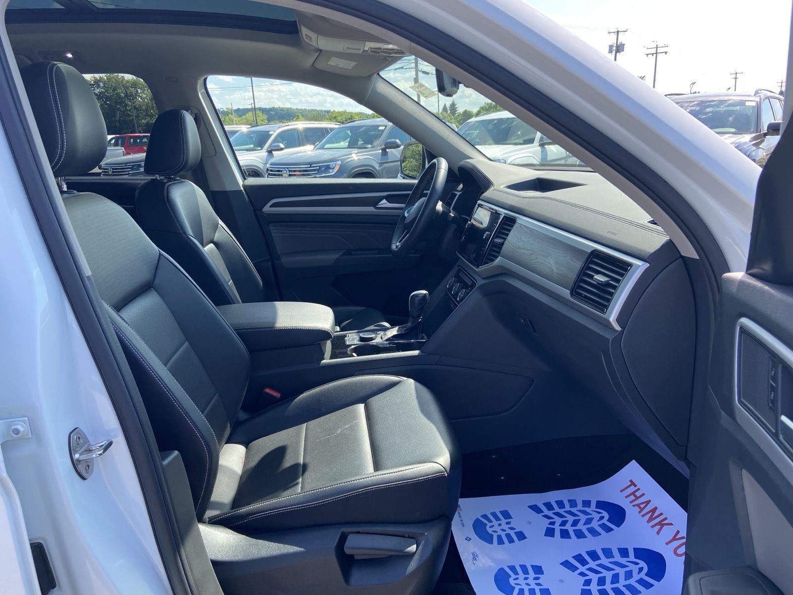 2022 Volkswagen Atlas 3.6L V6 SE w/Technology