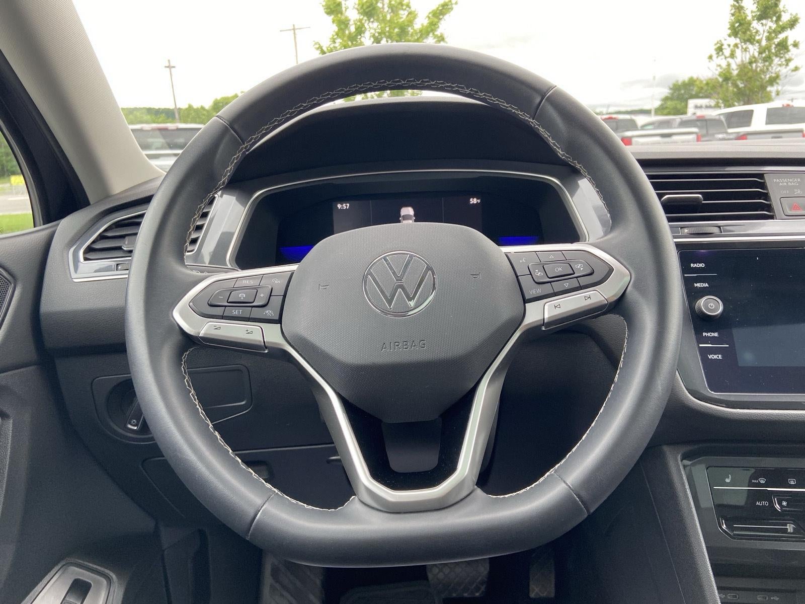 2022 Volkswagen Tiguan SE