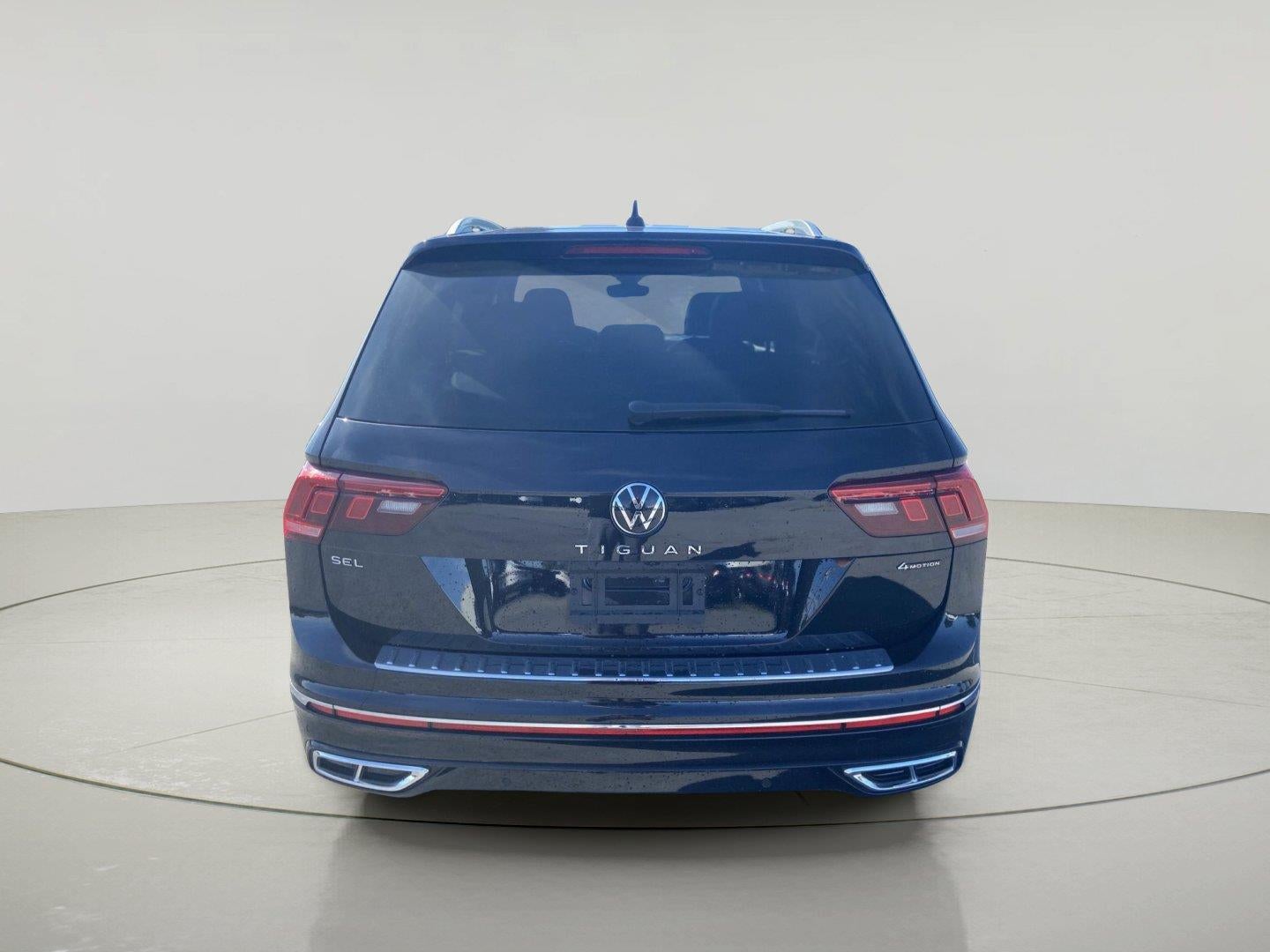 2024 Volkswagen Tiguan SEL R-Line