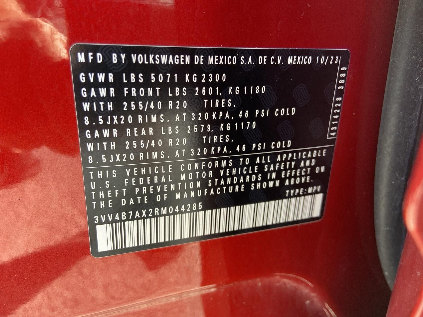 2024 Volkswagen Tiguan SEL R-Line