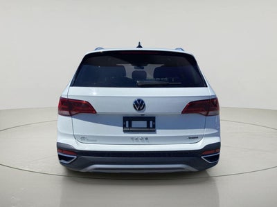 2024 Volkswagen Taos SEL