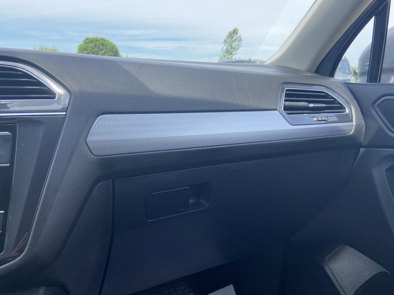 2023 Volkswagen Tiguan S