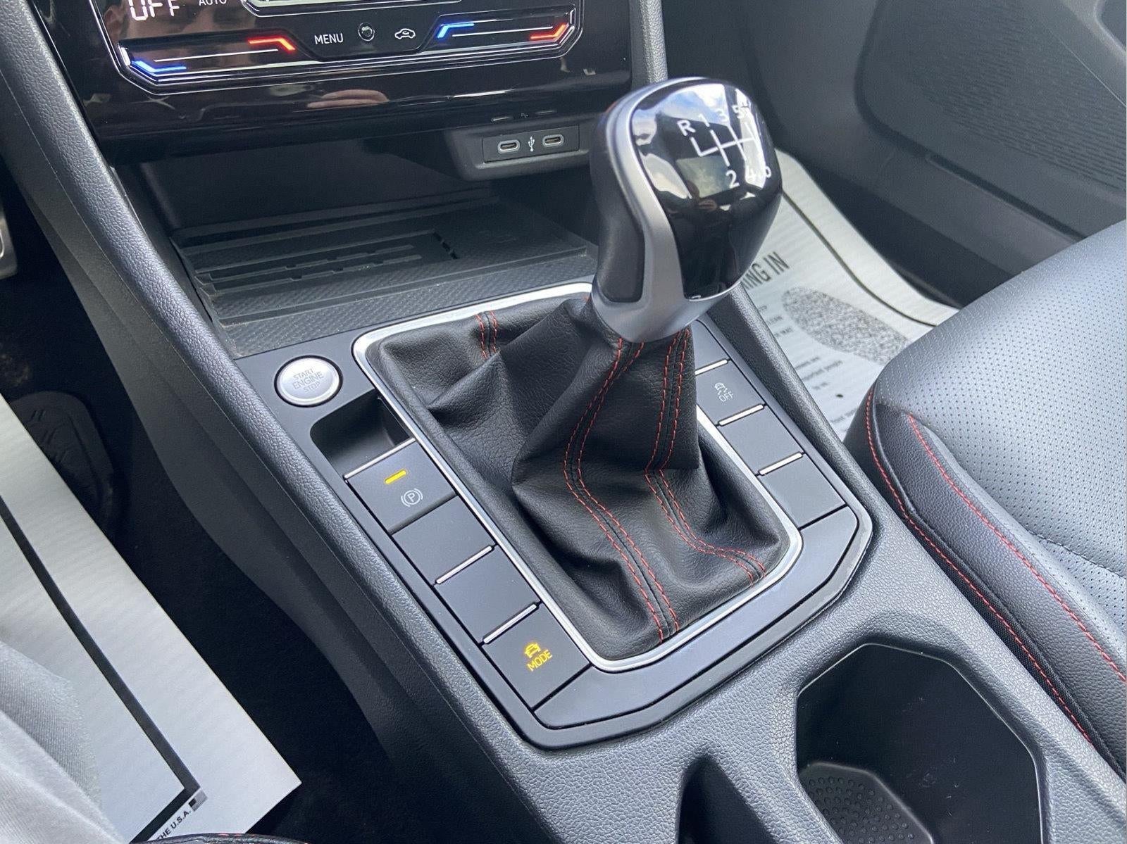 2025 Volkswagen Jetta GLI Autobahn
