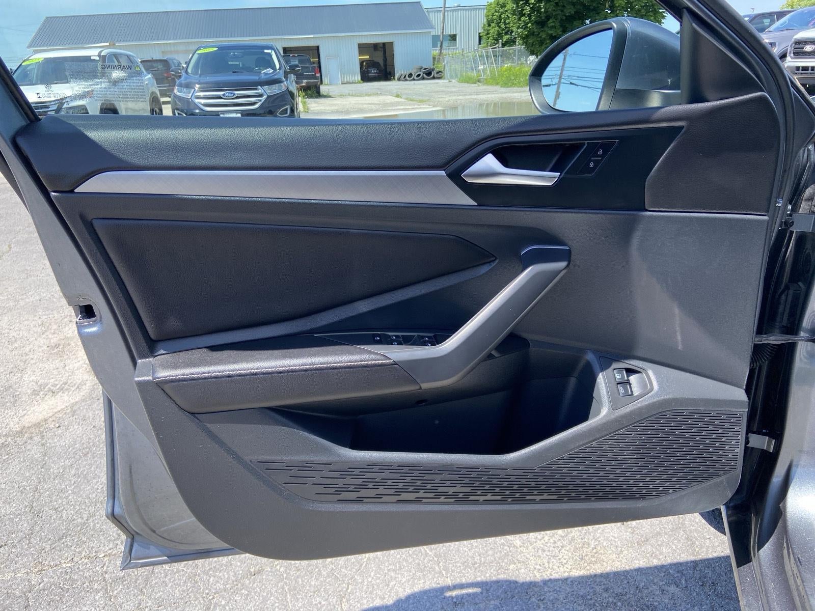 2023 Volkswagen Jetta SE