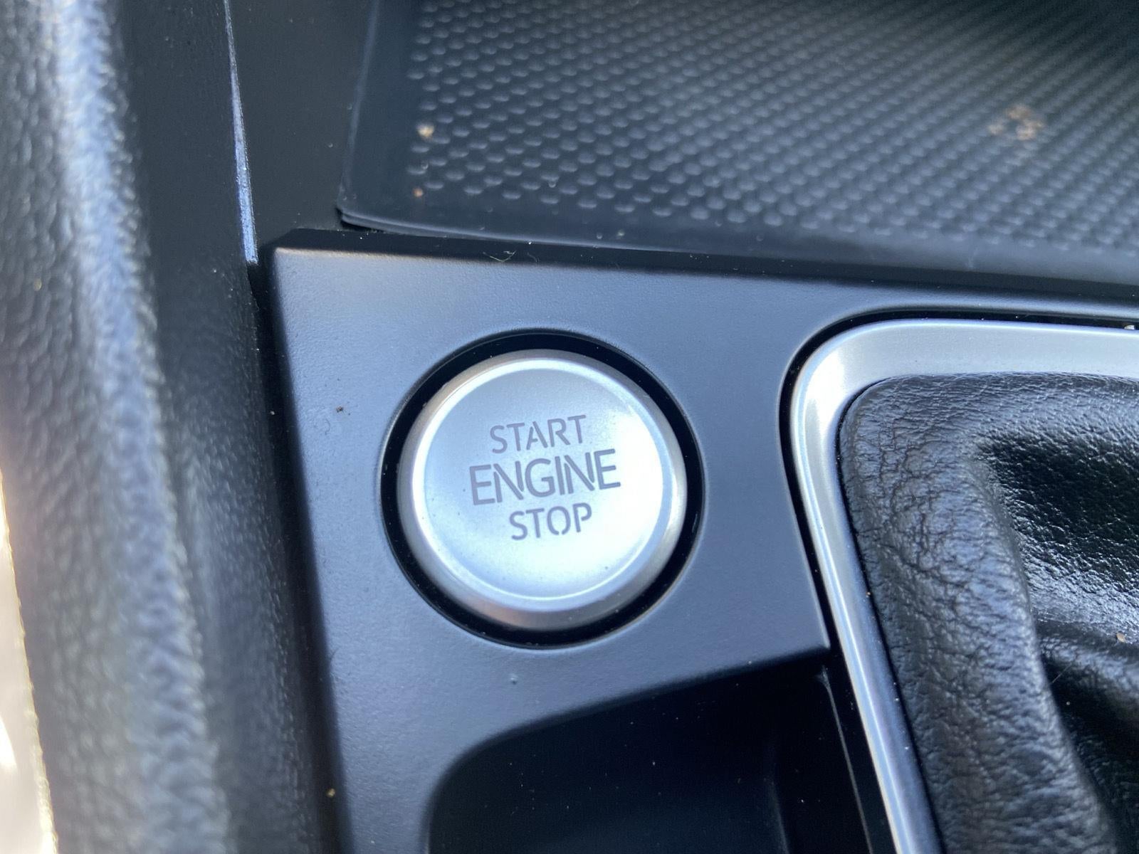 2023 Volkswagen Jetta SE