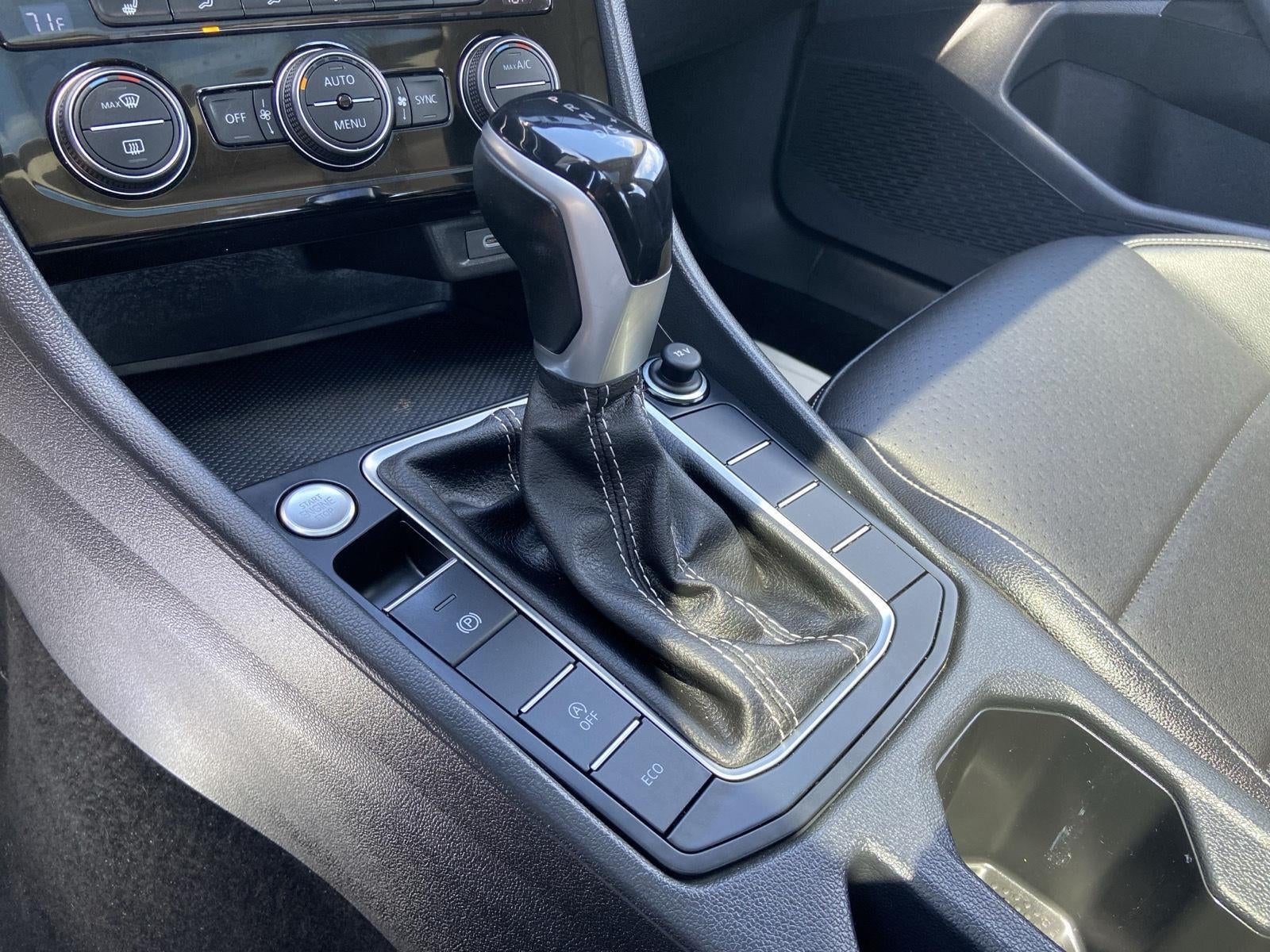 2023 Volkswagen Jetta SE