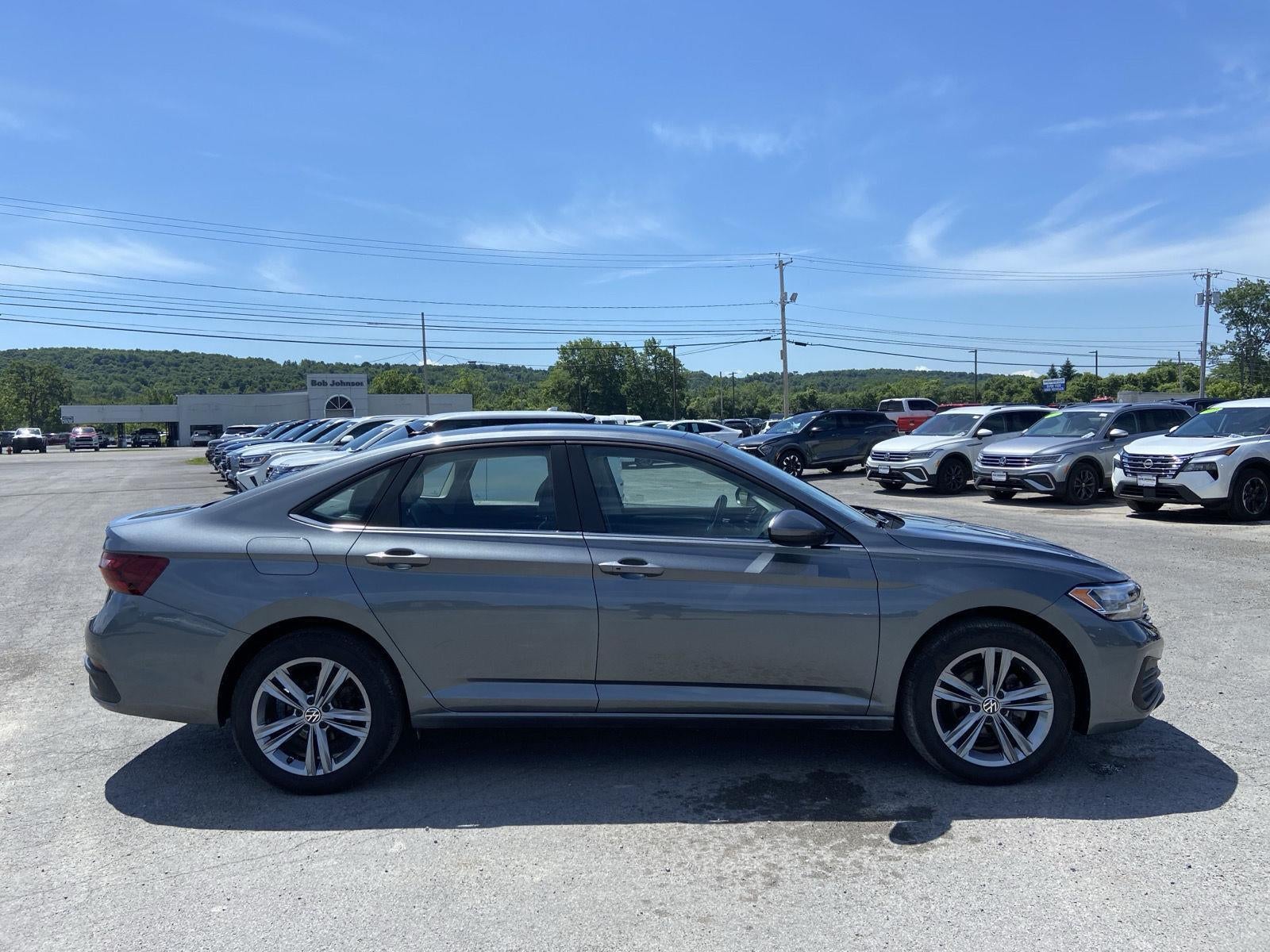 2023 Volkswagen Jetta SE