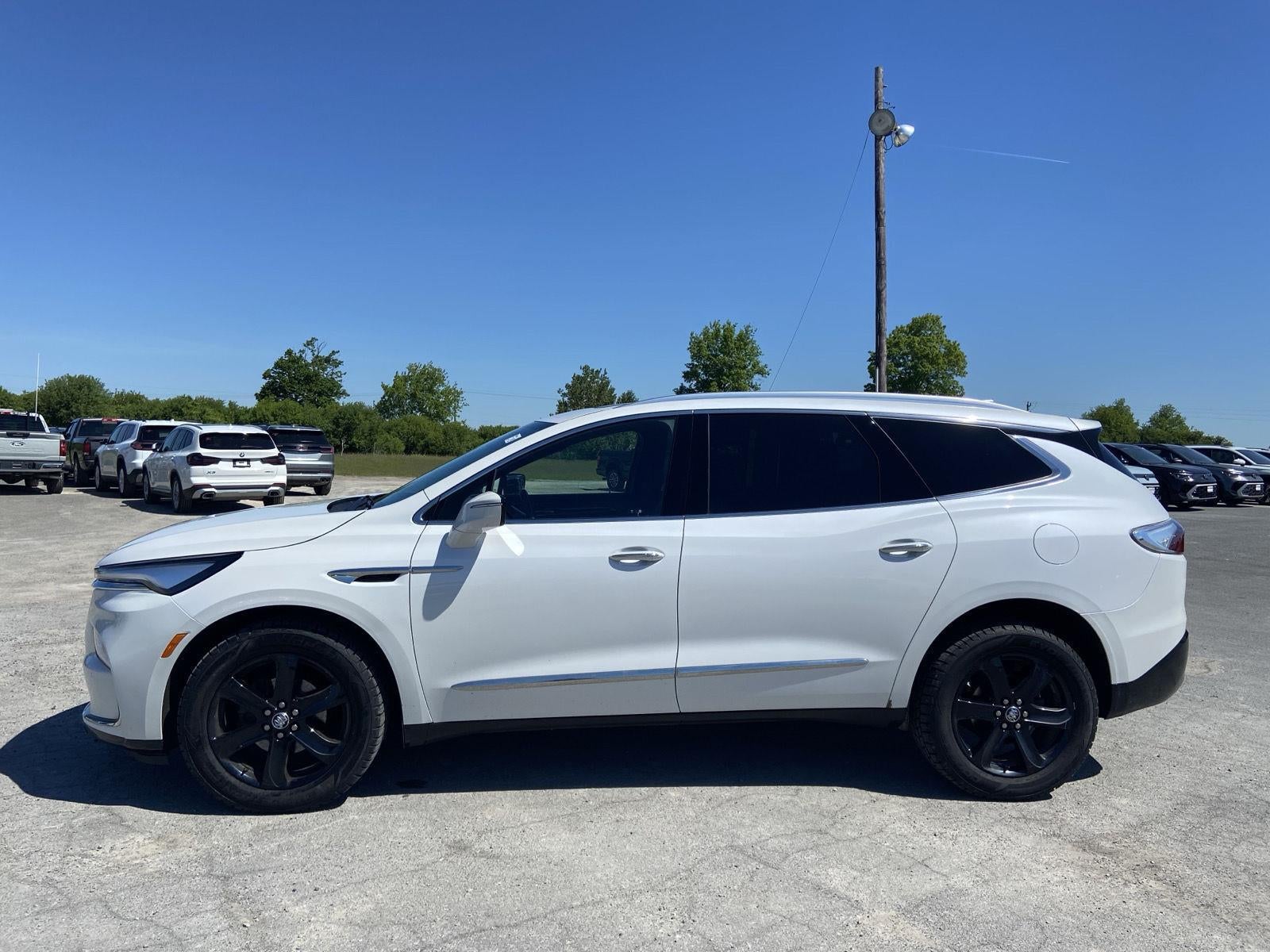 2024 Buick Enclave Essence
