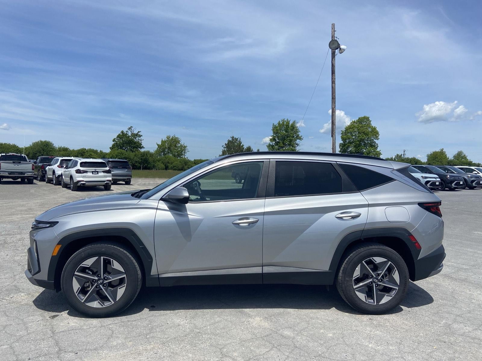 2025 Hyundai TUCSON SEL