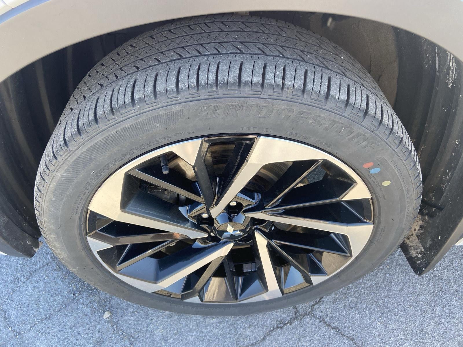2024 Mitsubishi Outlander SEL