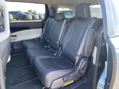 2023 Kia Carnival EX