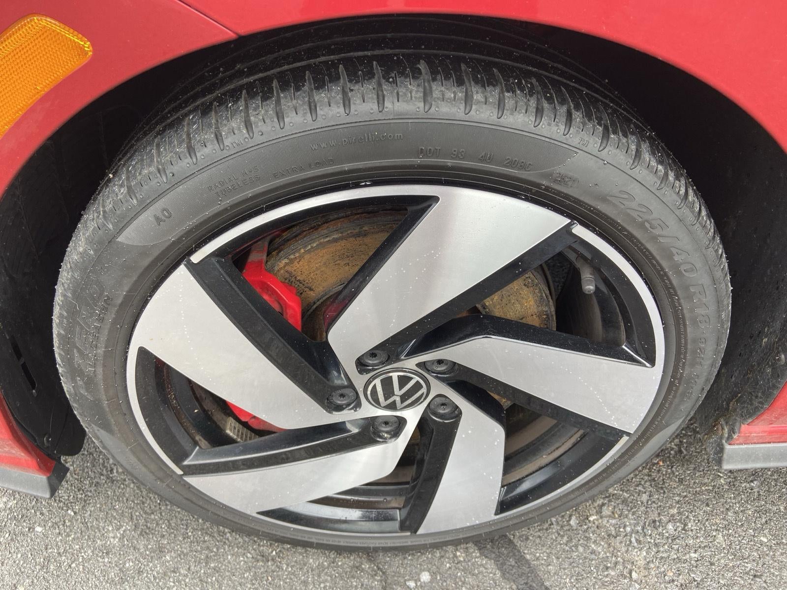 2022 Volkswagen Golf GTI SE