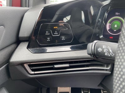 2022 Volkswagen Golf GTI SE