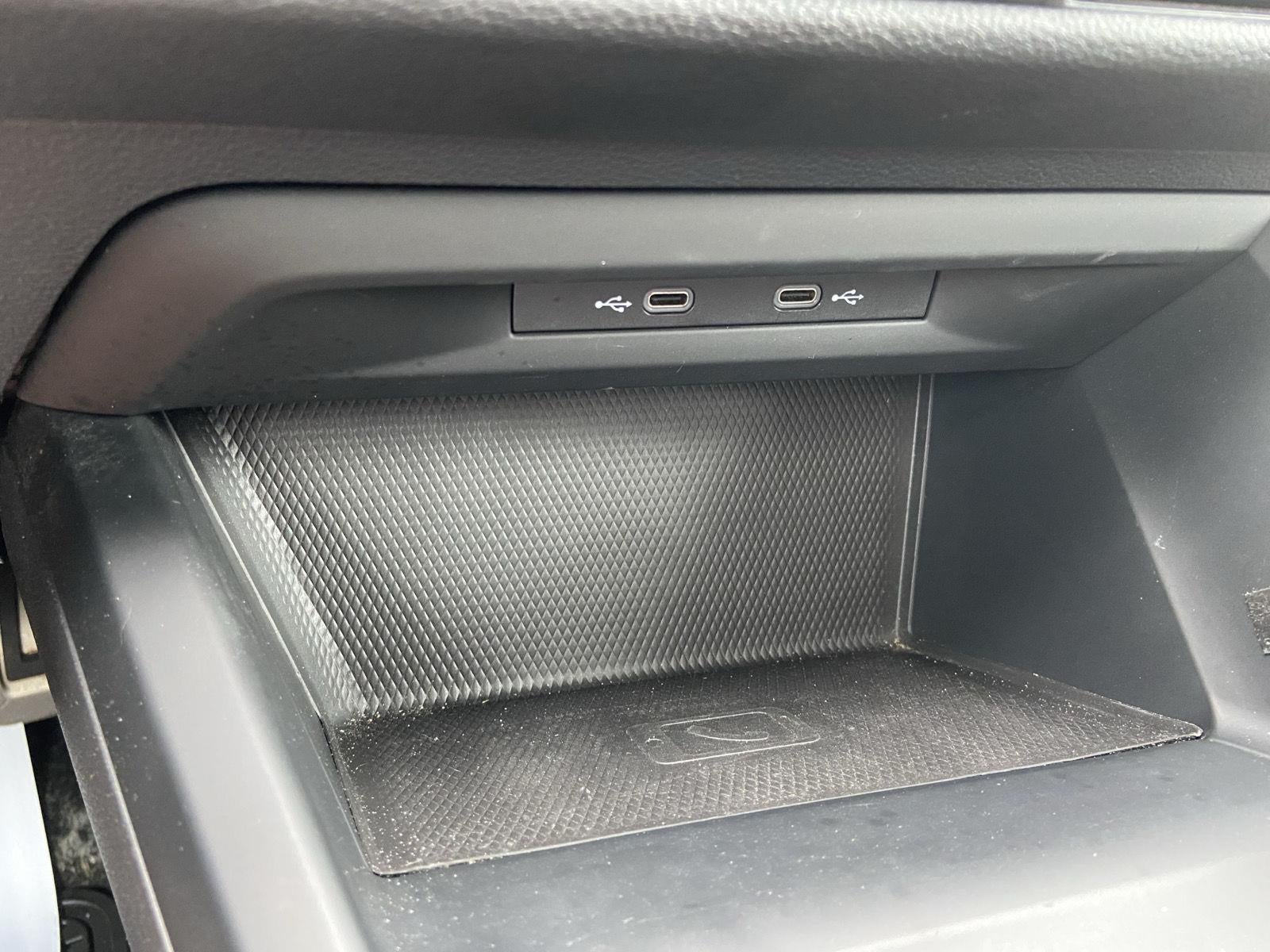 2022 Volkswagen Golf GTI SE