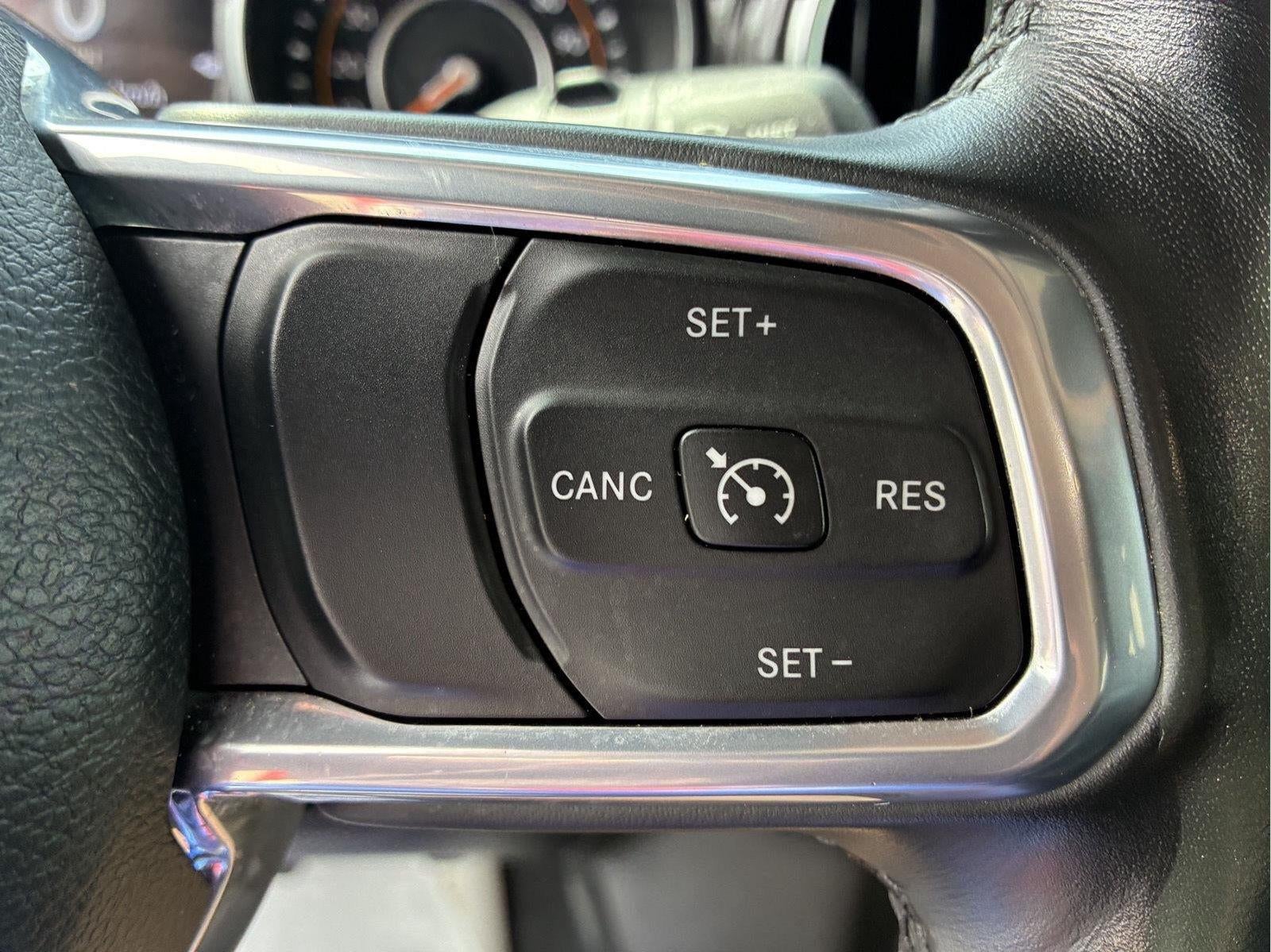 2022 Jeep Wrangler Unlimited Sahara Altitude
