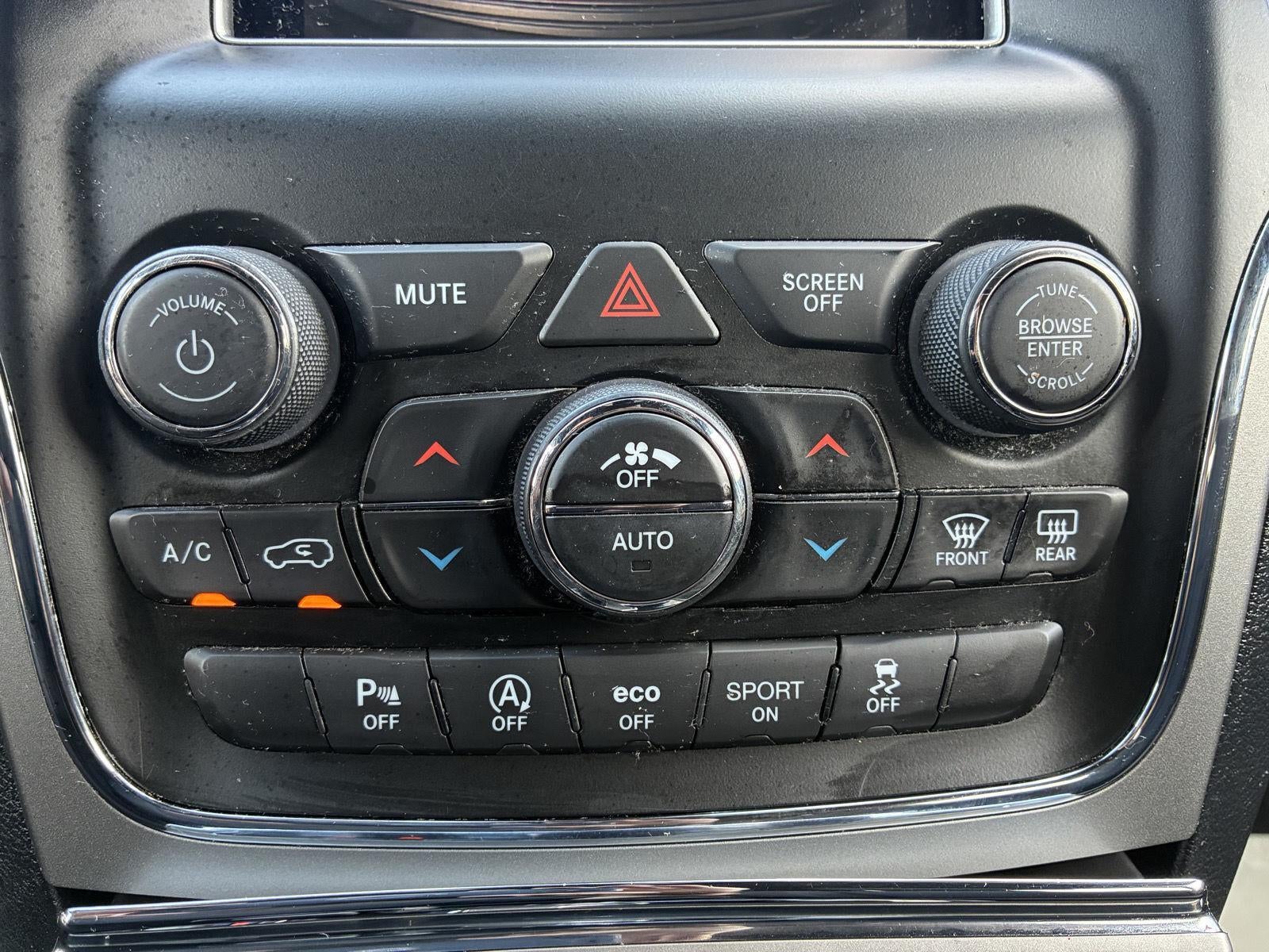 2020 Jeep Grand Cherokee Laredo E