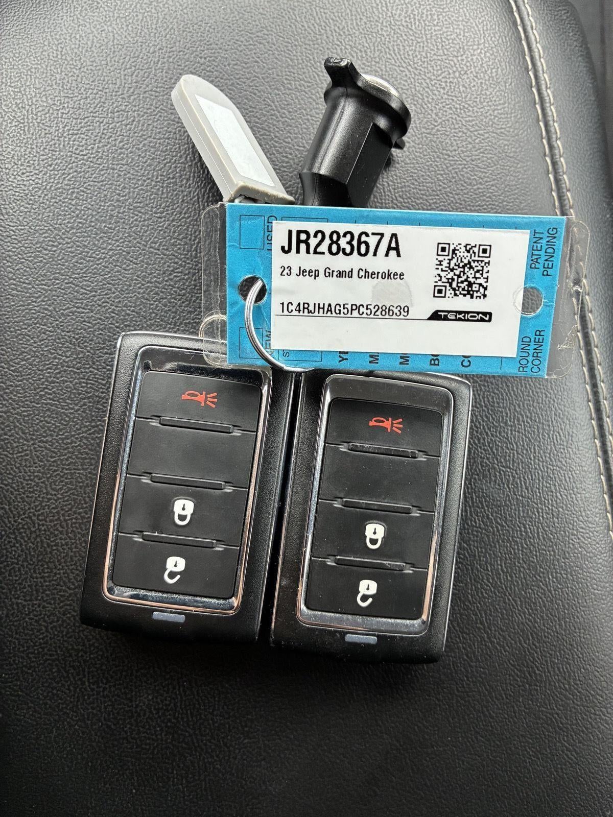 2023 Jeep Grand Cherokee Laredo