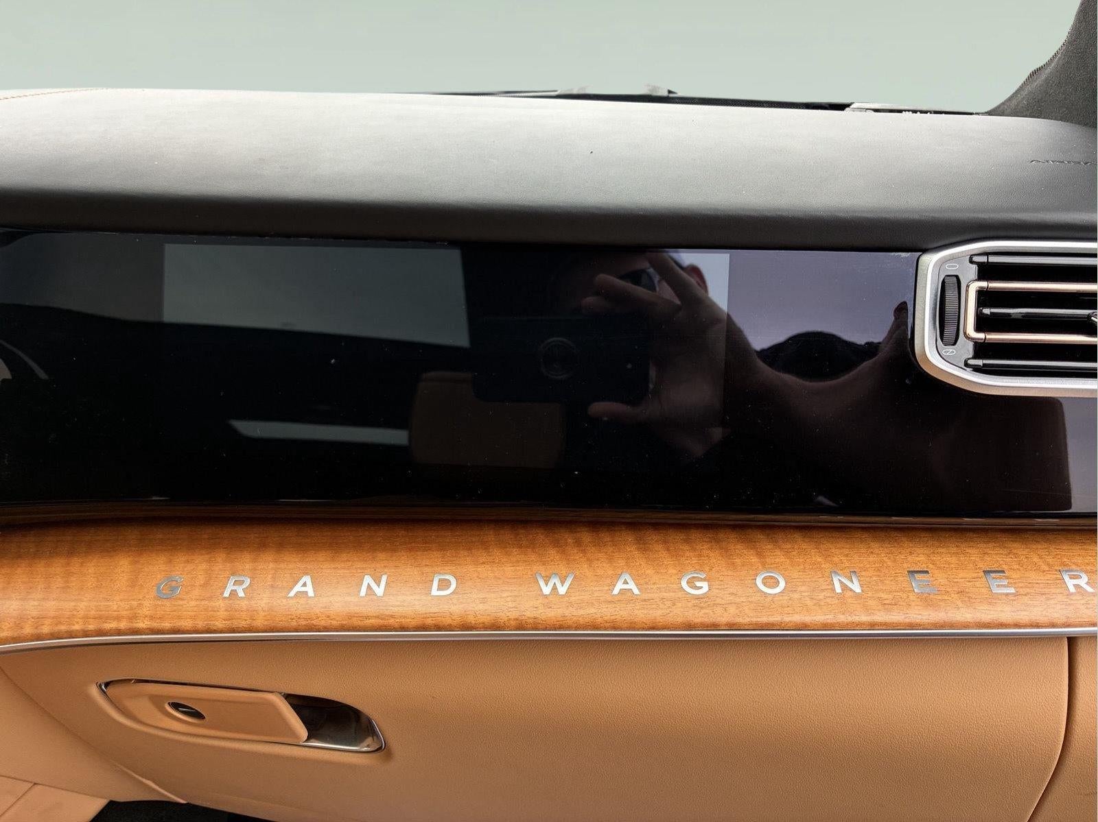 2022 Jeep Grand Wagoneer Series III