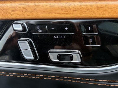 2022 Jeep Grand Wagoneer Series III