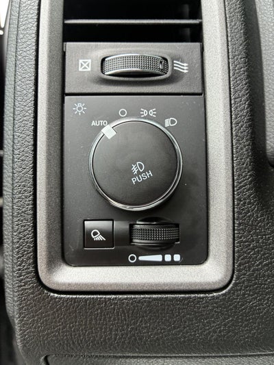 2019 RAM 1500 Classic Express