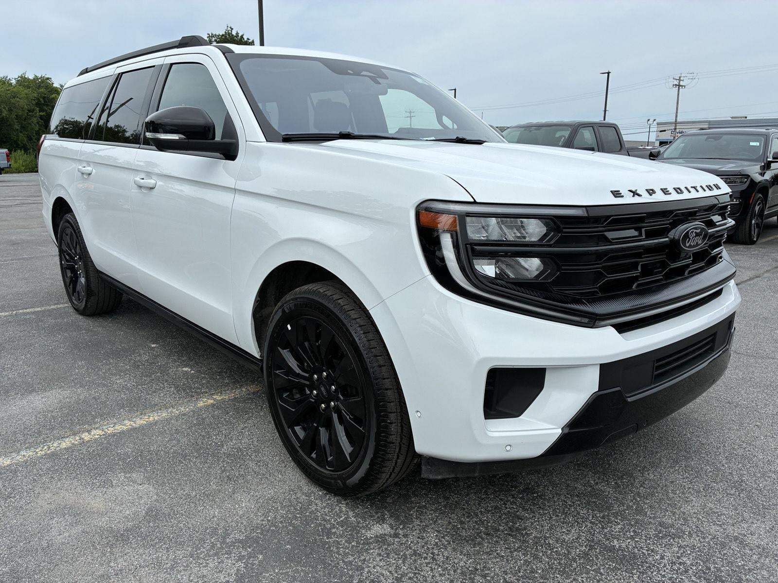 2025 Ford Expedition Max Platinum