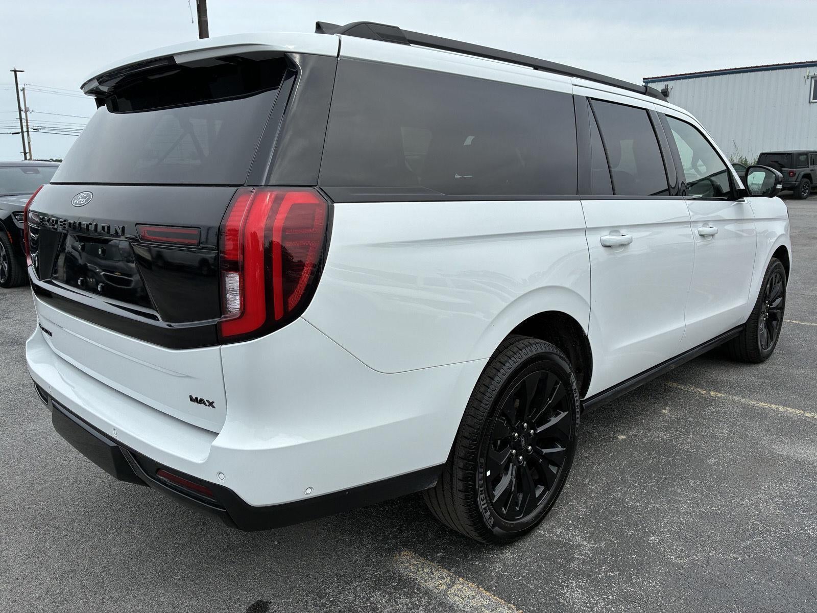 2025 Ford Expedition Max Platinum