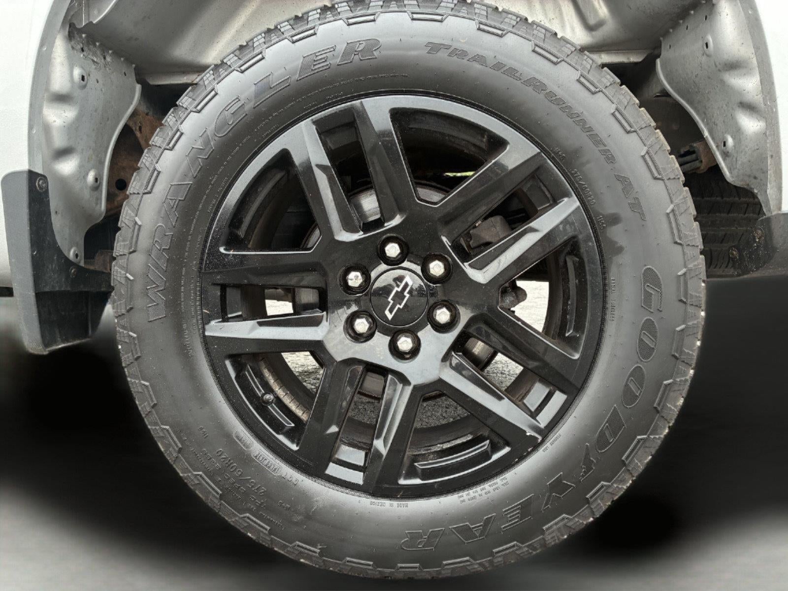2020 Chevrolet Silverado 1500 Custom