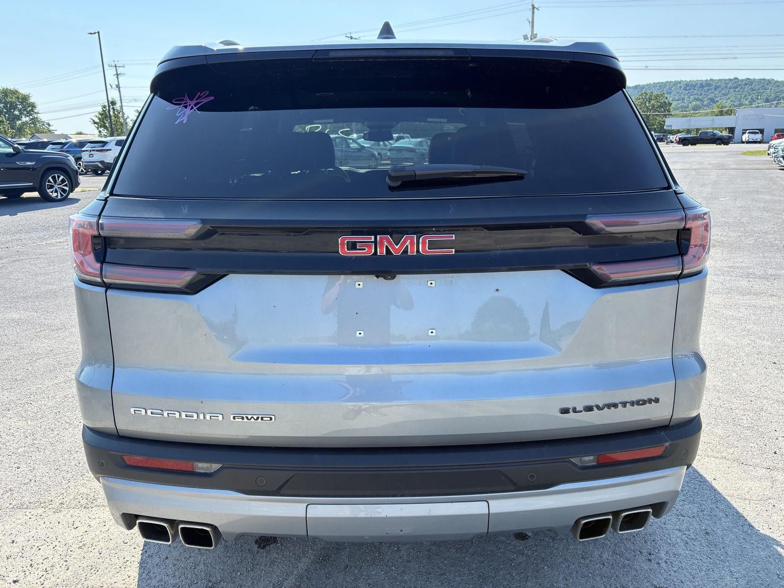 2025 GMC Acadia Elevation
