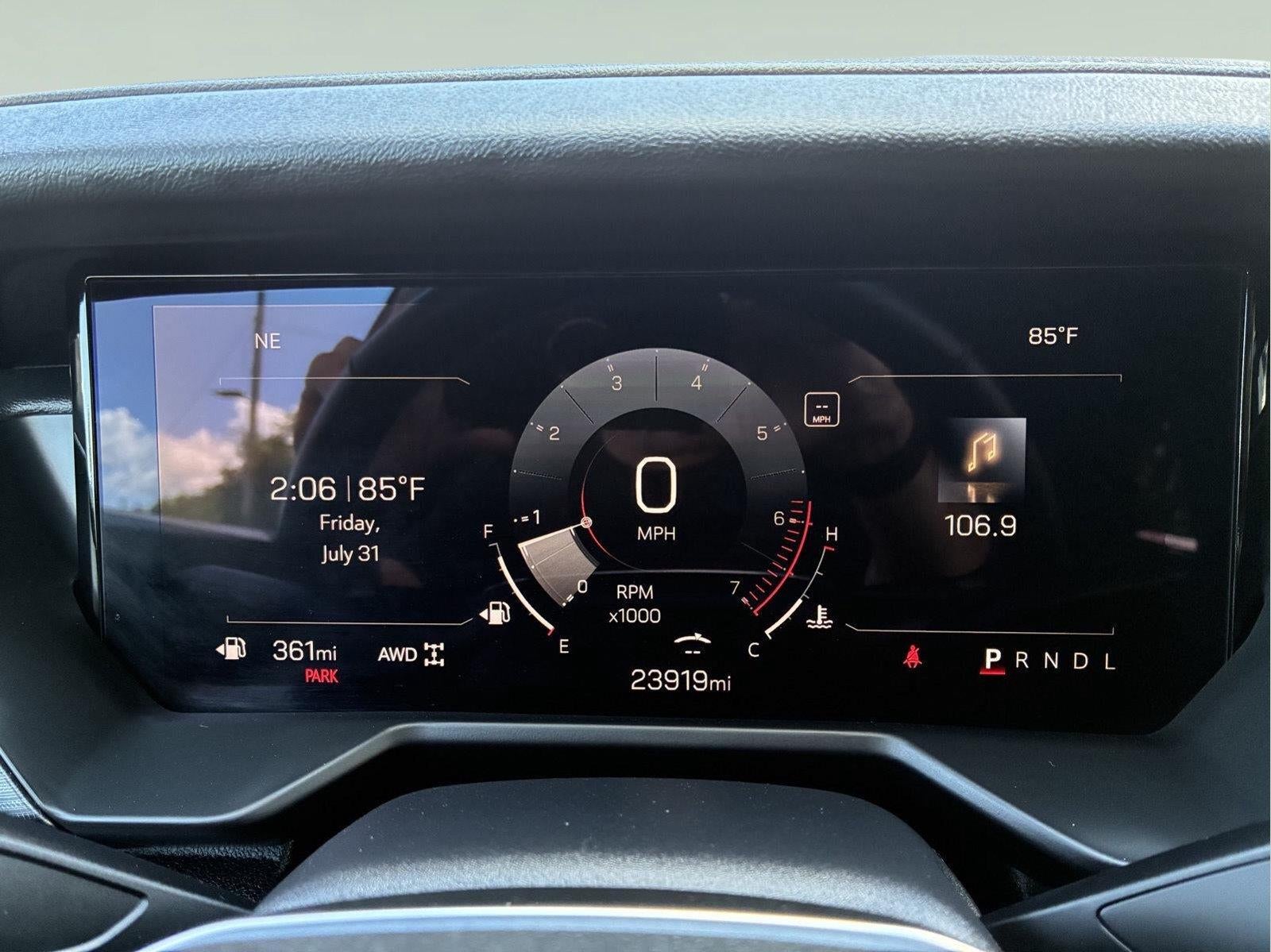 2025 GMC Acadia Elevation