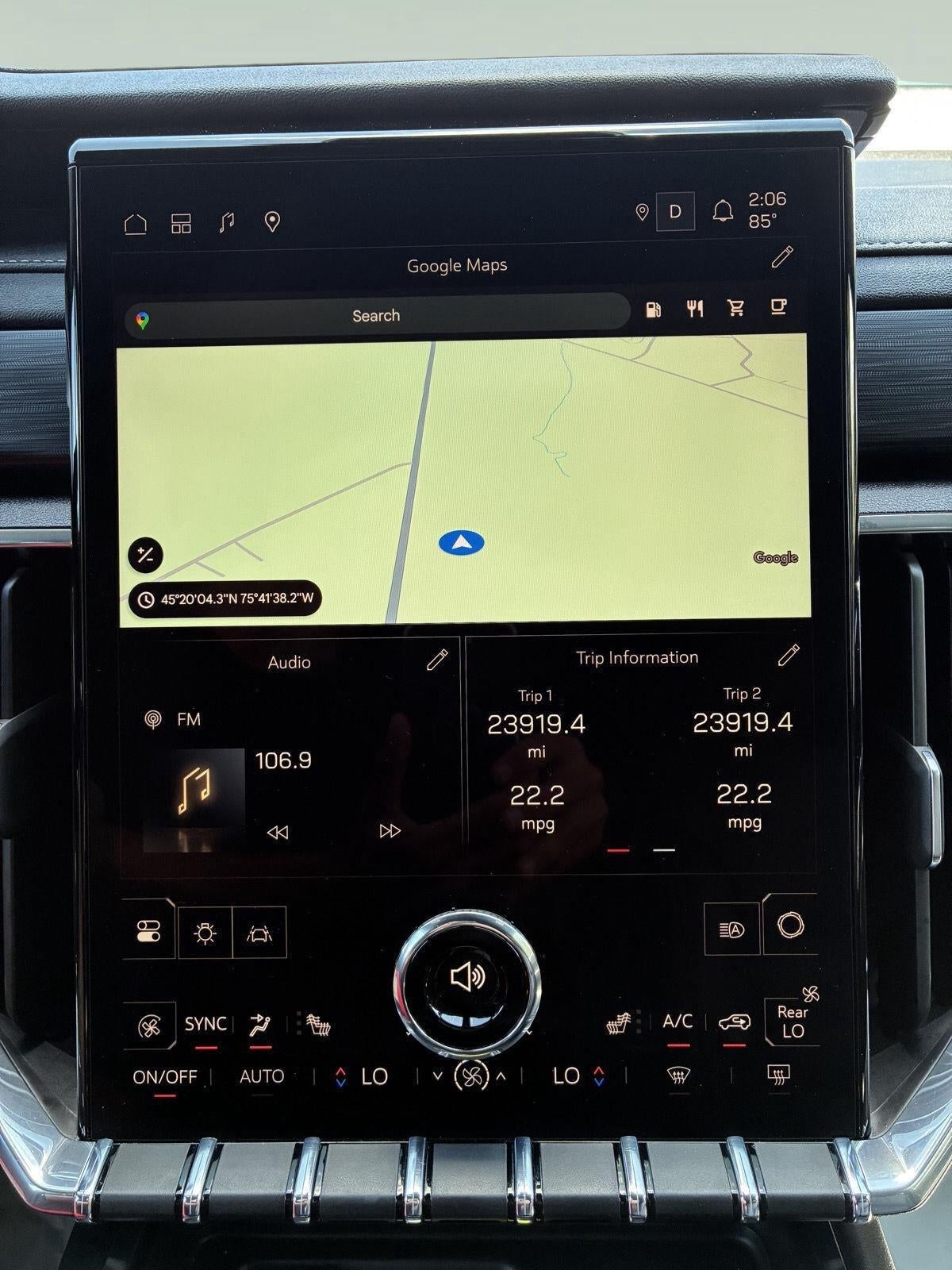 2025 GMC Acadia Elevation