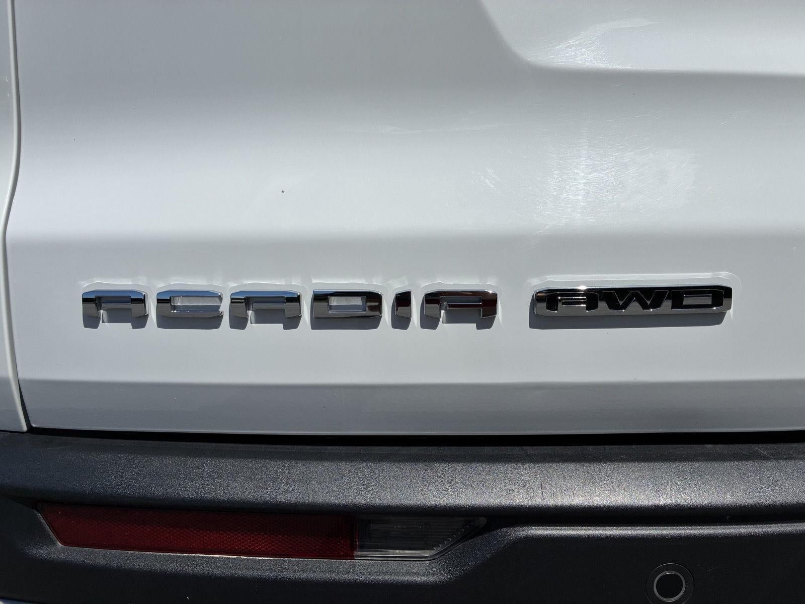 2025 GMC Acadia Elevation