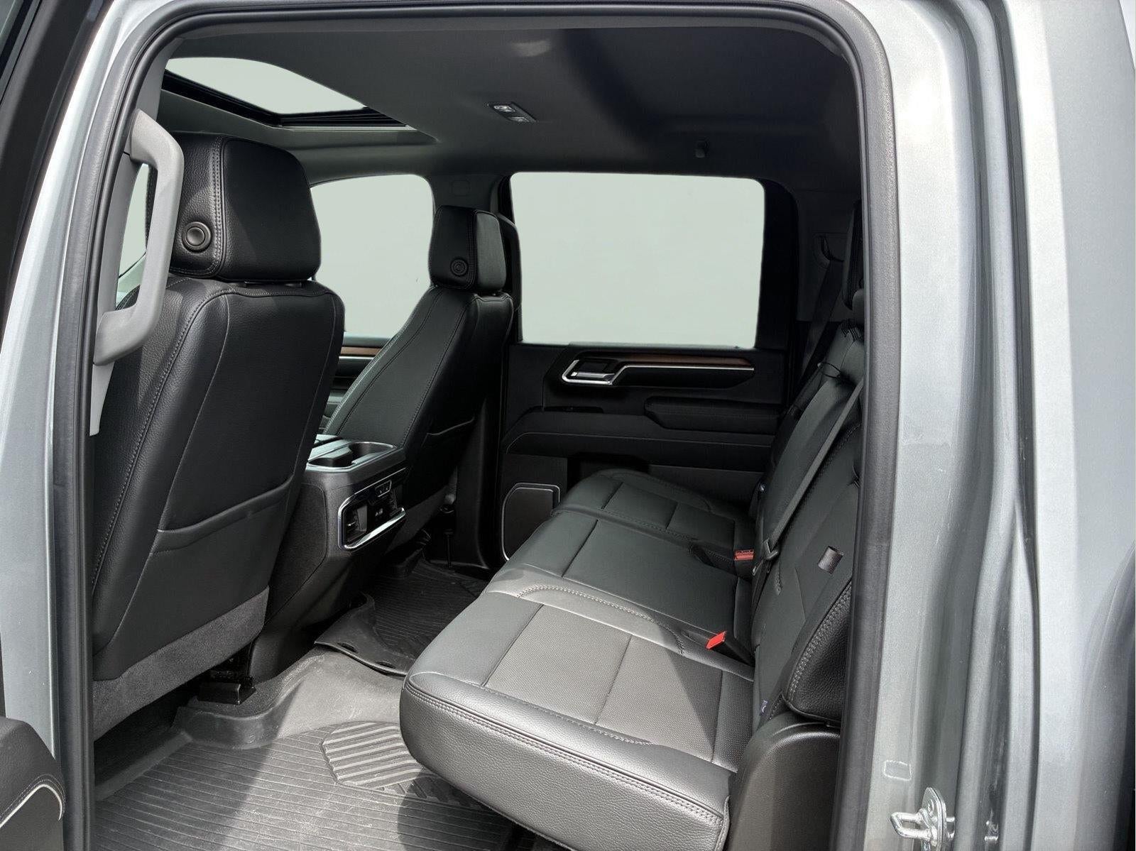 2025 GMC Sierra 2500HD Denali