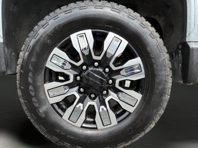 2025 GMC Sierra 2500HD Denali