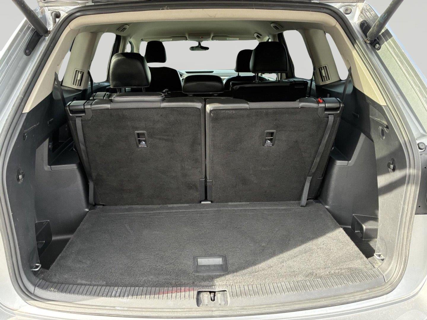 2022 Volkswagen Atlas 2.0T SE w/Technology