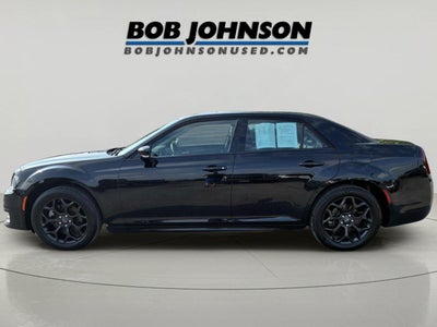 2023 Chrysler 300 Touring L