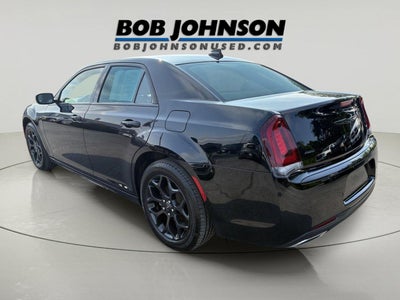 2023 Chrysler 300 Touring L